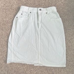 Vintage early 2000s Calvin Klein Sport white skirt. Size 6